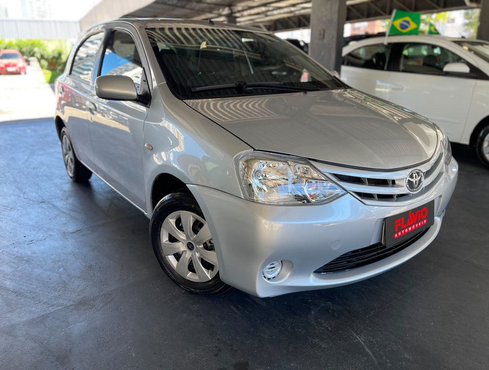 Toyota ETIOS XS  1.3 Flex 16V 5p Mec.