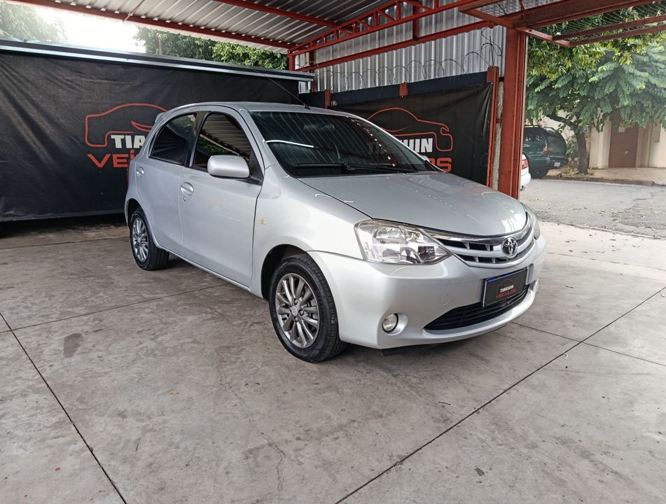 Toyota ETIOS XLS 1.5 Flex 16V 5p Mec.