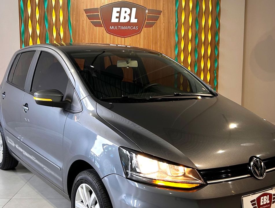 VolksWagen Fox Connect 1.6 Flex 8V 5p