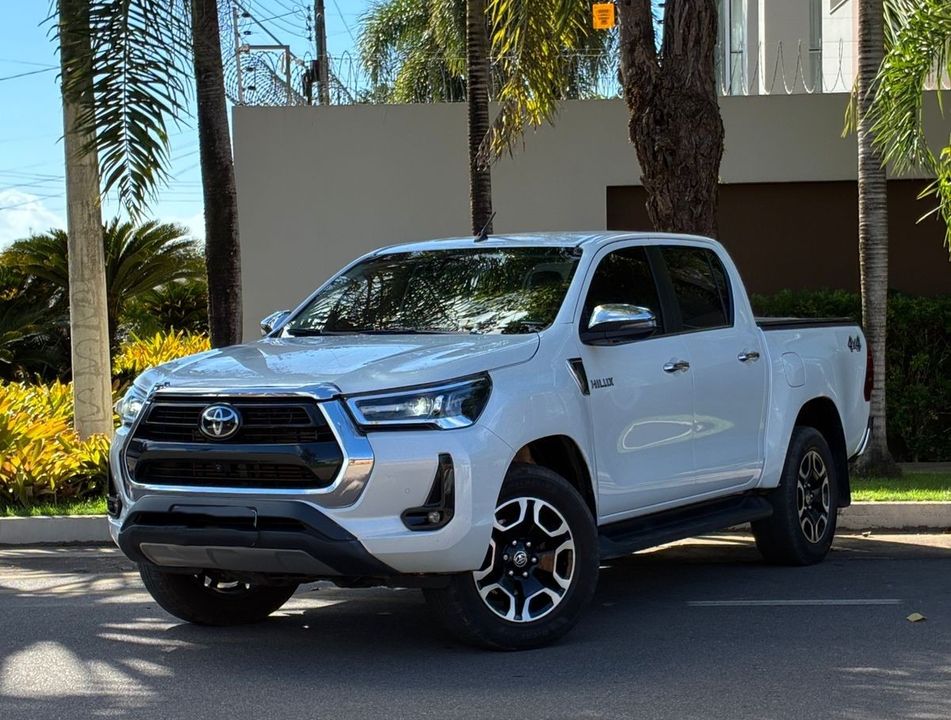 Toyota Hilux CD SRX 4x4 2.8 TDI 16V Diesel Aut.
