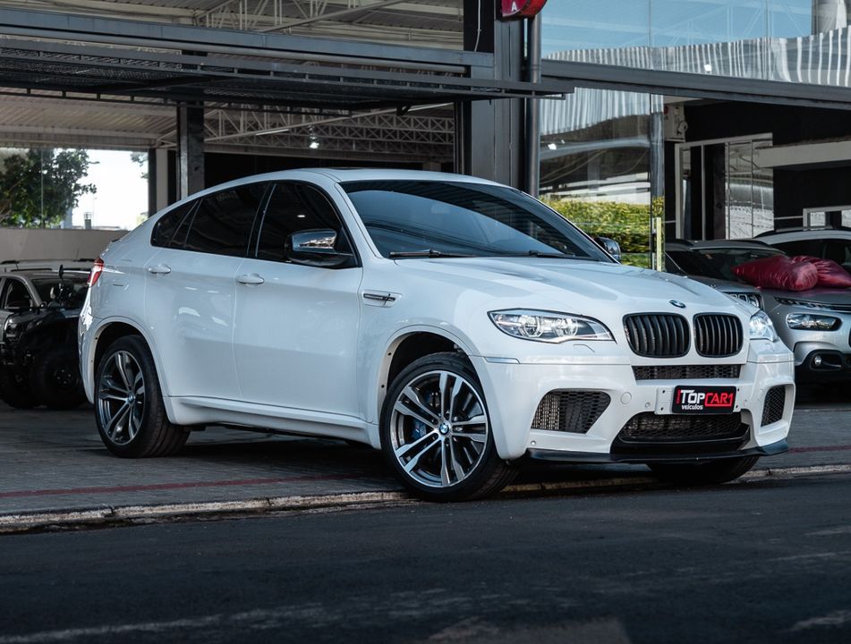 BMW X6 M 4.4 4x4 V8 32V Bi-Turbo Aut.