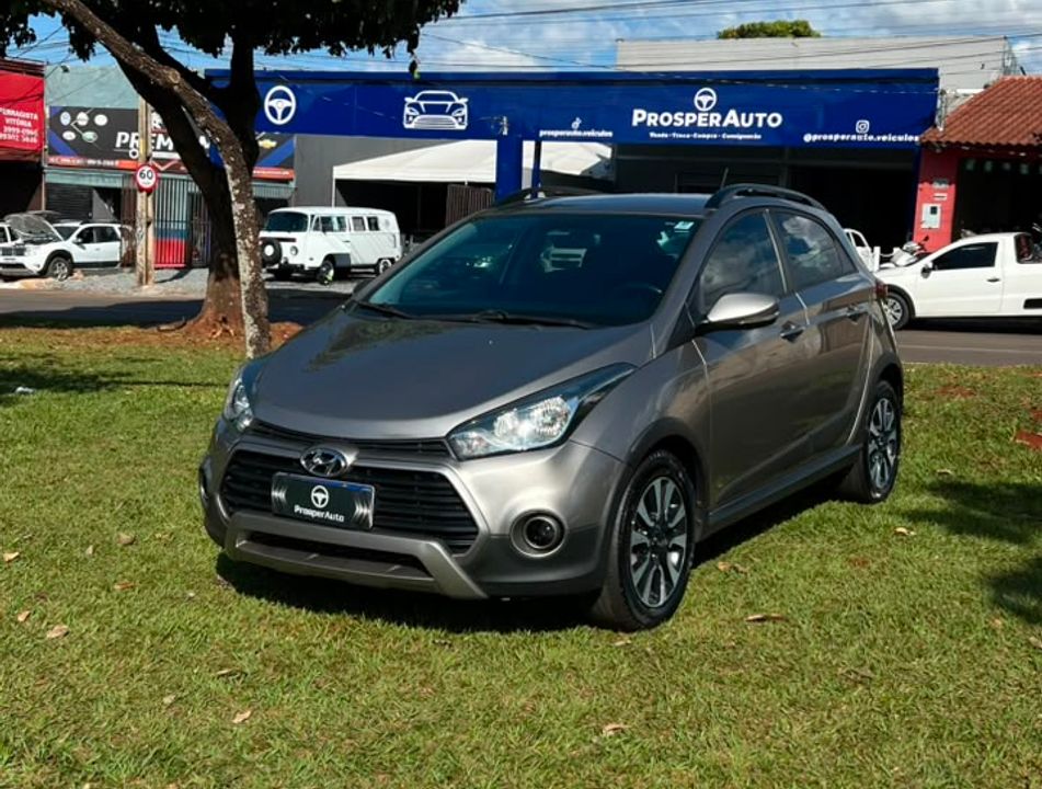 Hyundai HB20X Style 1.6 Flex 16v Mec.