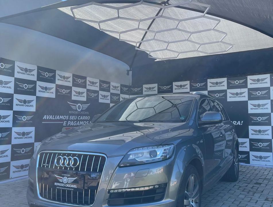 Audi Q7 3.0 V6 TFSI  Quat.Tip.5p/ Perf.(Híb.)
