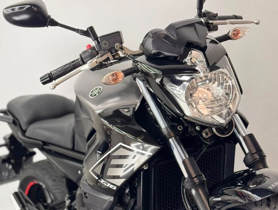 YAMAHA XJ6 N/ABS