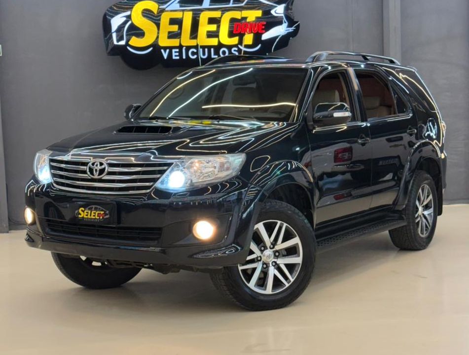 Toyota Hilux CD SRV D4-D 4x4 3.0  TDI Dies