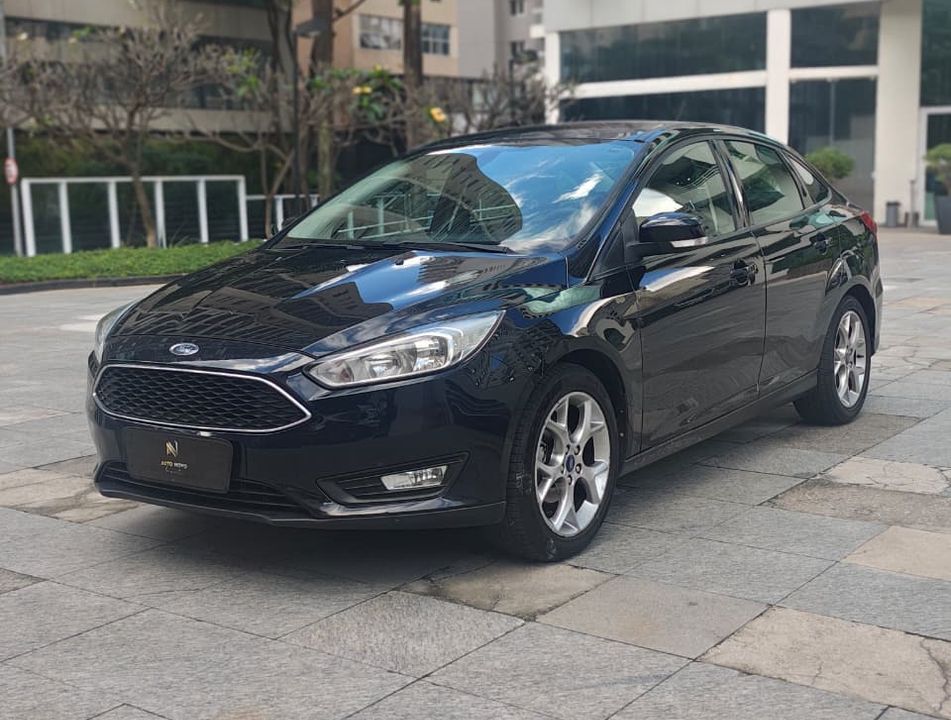 Ford Focus 2.0 16V/SE/SE Plus Flex 5p Aut.