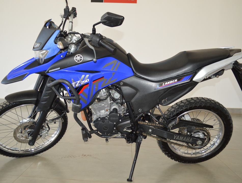 YAMAHA XTZ 250 LANDER 249cc/LANDER BLUEFLEX/ABS