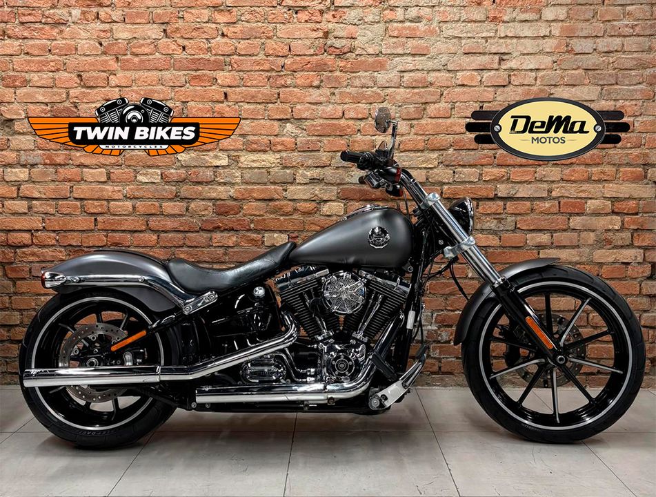Harley SOFTAIL BREAKOUT FXSB