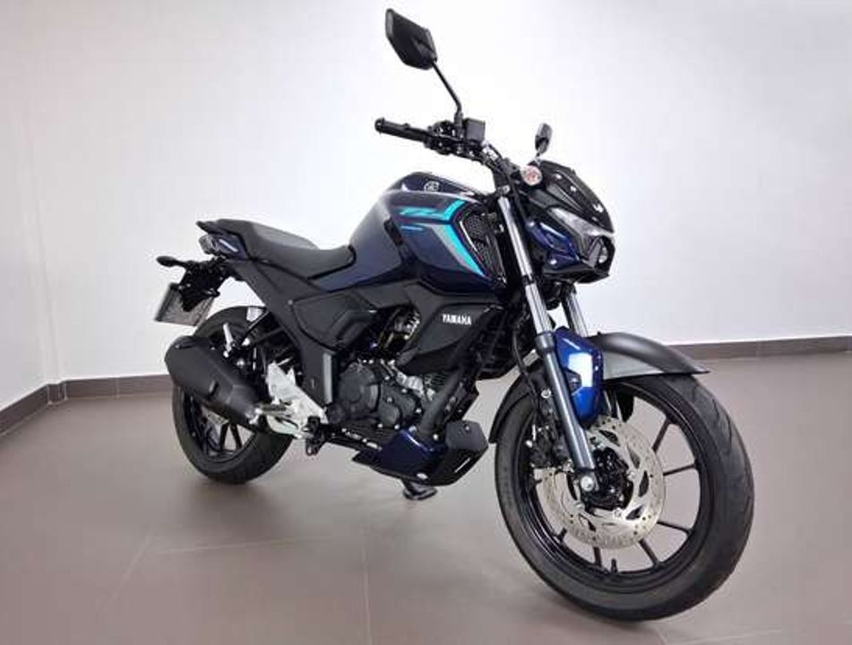 YAMAHA FZ15