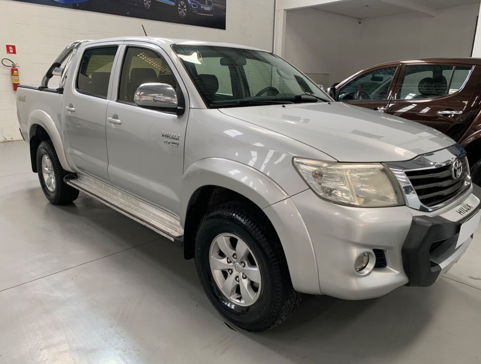 Toyota Hilux CD SRV D4-D 4x4 3.0 TDI Diesel Aut