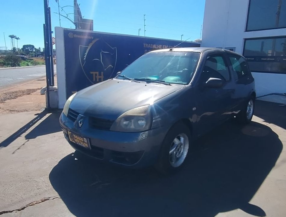 Renault Clio Hi-Flex 1.0 16V 3p