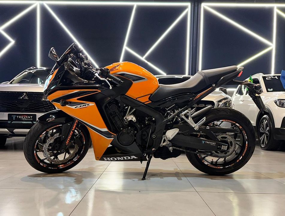 HONDA CBR 650F