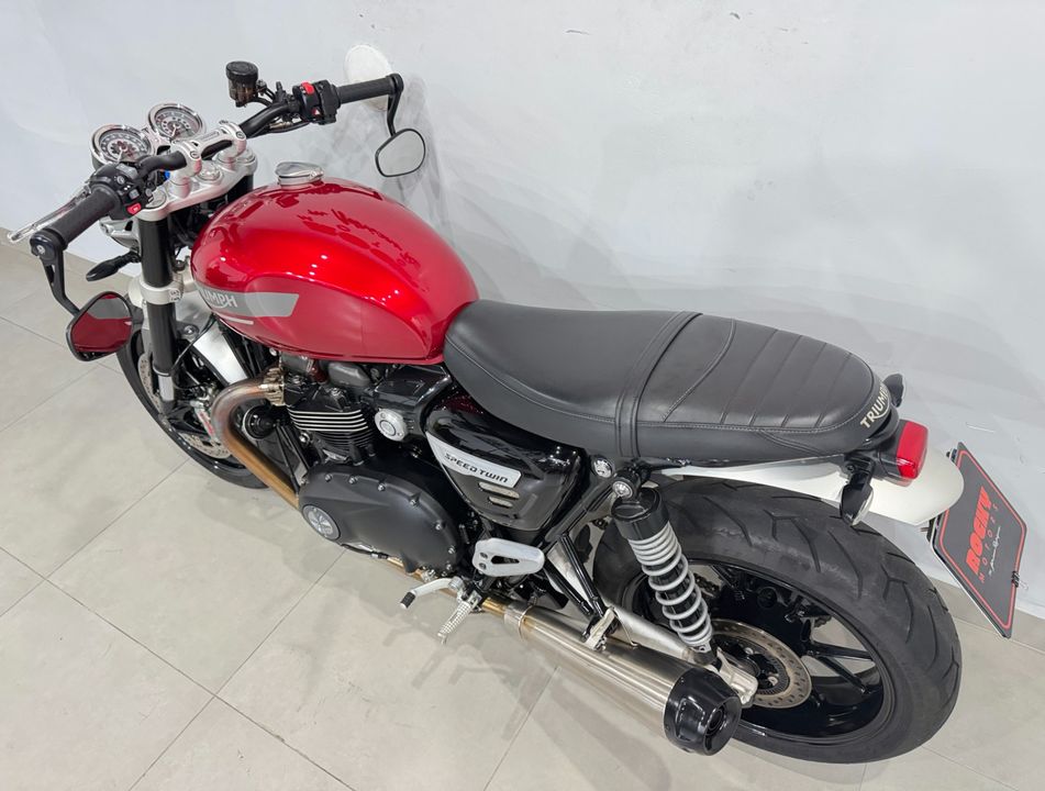 TRIUMPH Speed Twin 1200cc