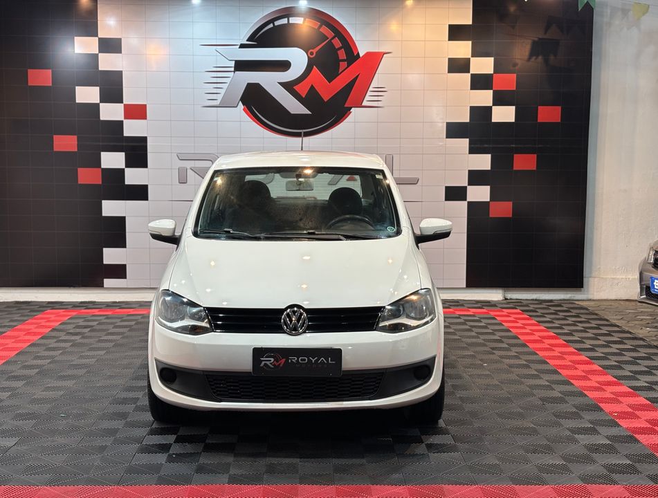 VolksWagen Fox 1.6 Mi Total Flex 8V 5p
