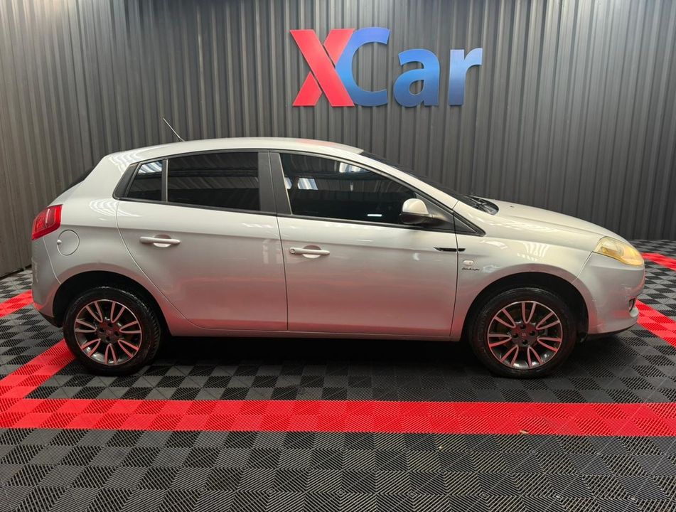 Fiat Bravo ESSENCE Dualogic 1.8 Flex 16V 5p