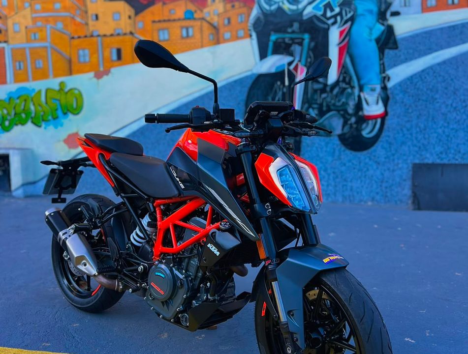KTM DUKE 390