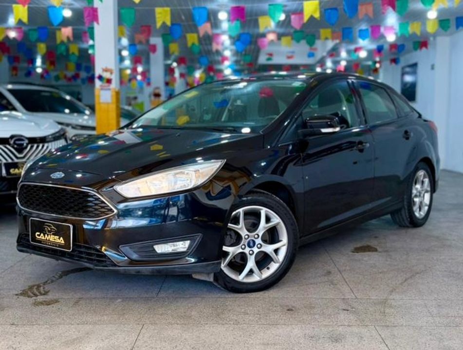 Ford Focus 2.0 16V/SE/SE Plus Flex 5p Aut.