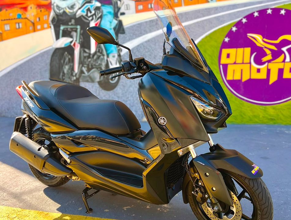 YAMAHA XMAX 250 ABS