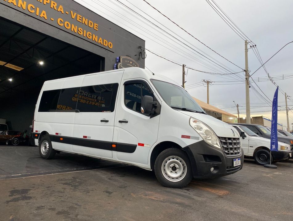 Renault Master 2.3 dCi Executive Longo 16L Dies