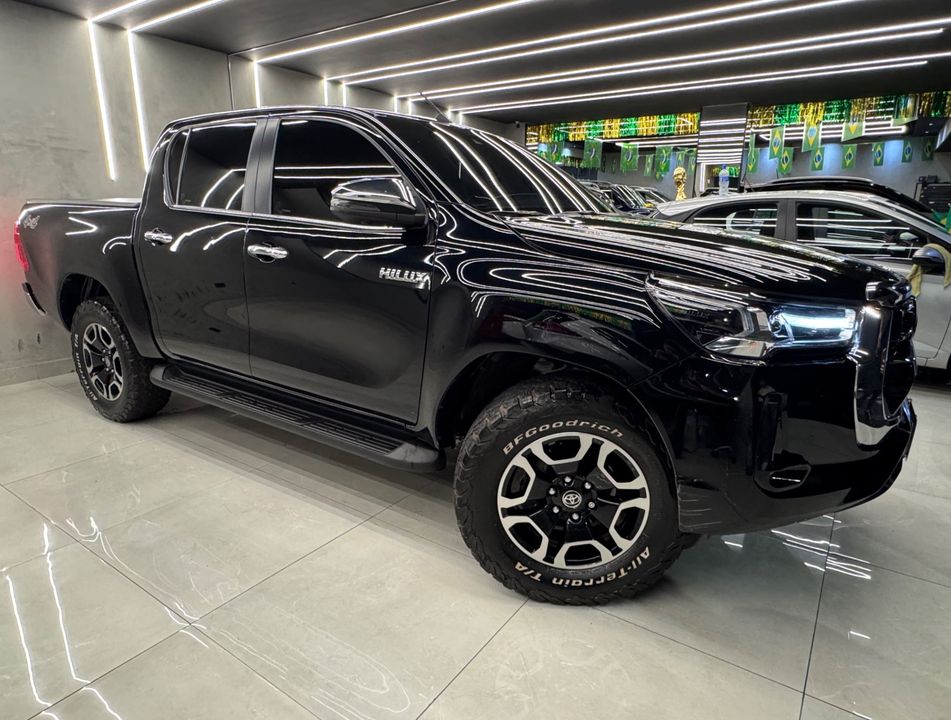 Toyota Hilux CD SRX 4x4 2.8 TDI 16V Diesel Aut.