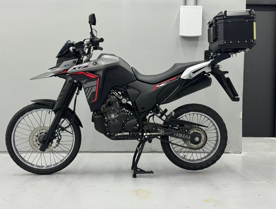 YAMAHA XTZ 250 LANDER 249cc/LANDER BLUEFLEX/ABS