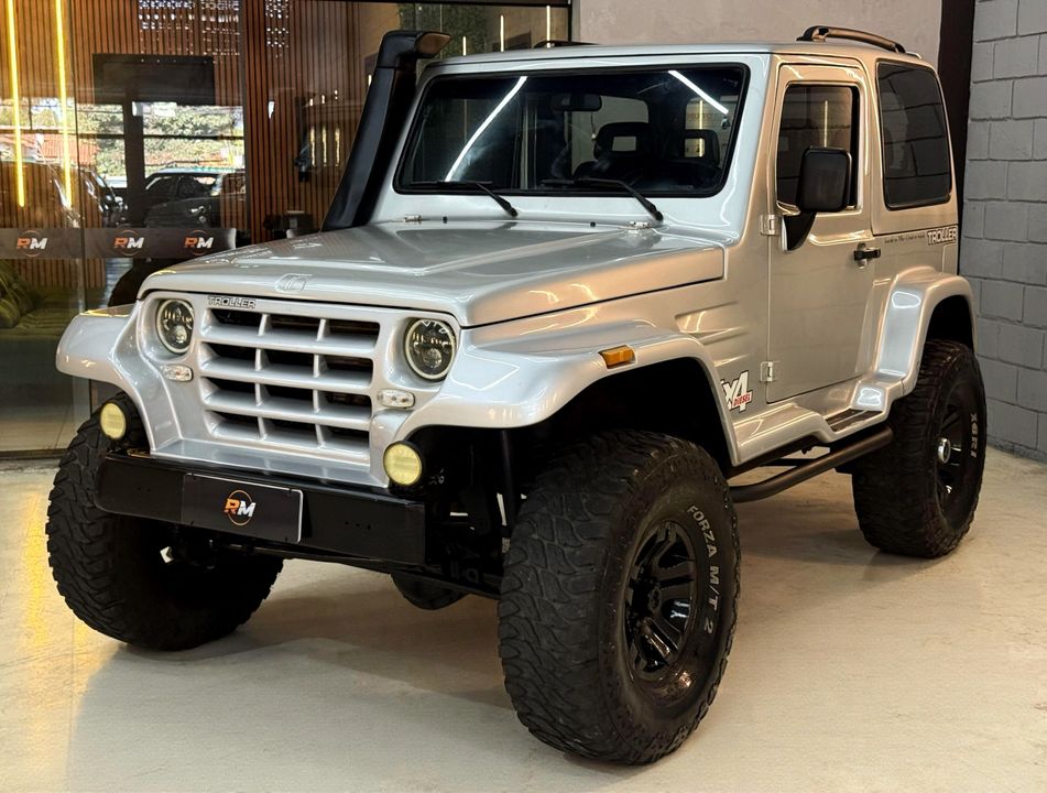 Troller T-4 4x4 3.0 TB Int. Cap. Rígida Diesel