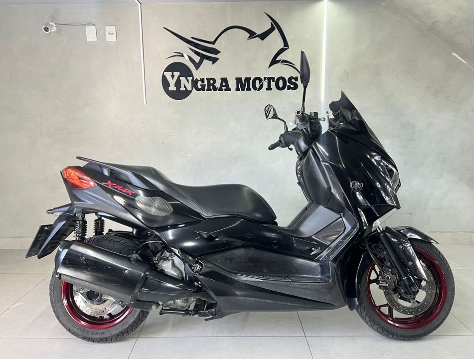 YAMAHA XMAX 250 ABS