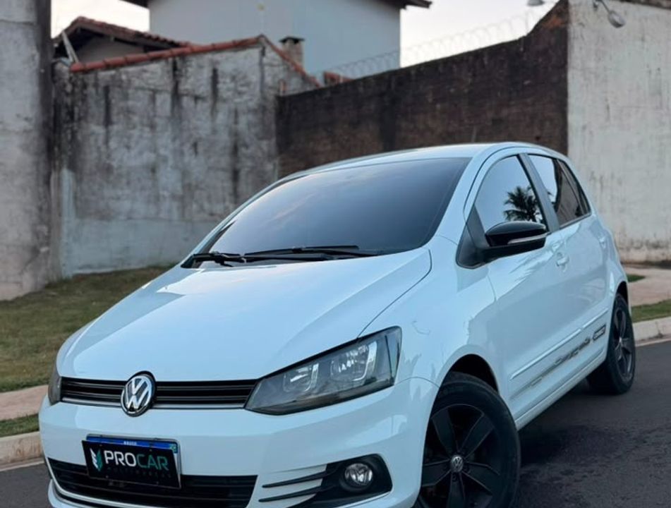 VolksWagen Fox Connect 1.6 Flex 8V 5p