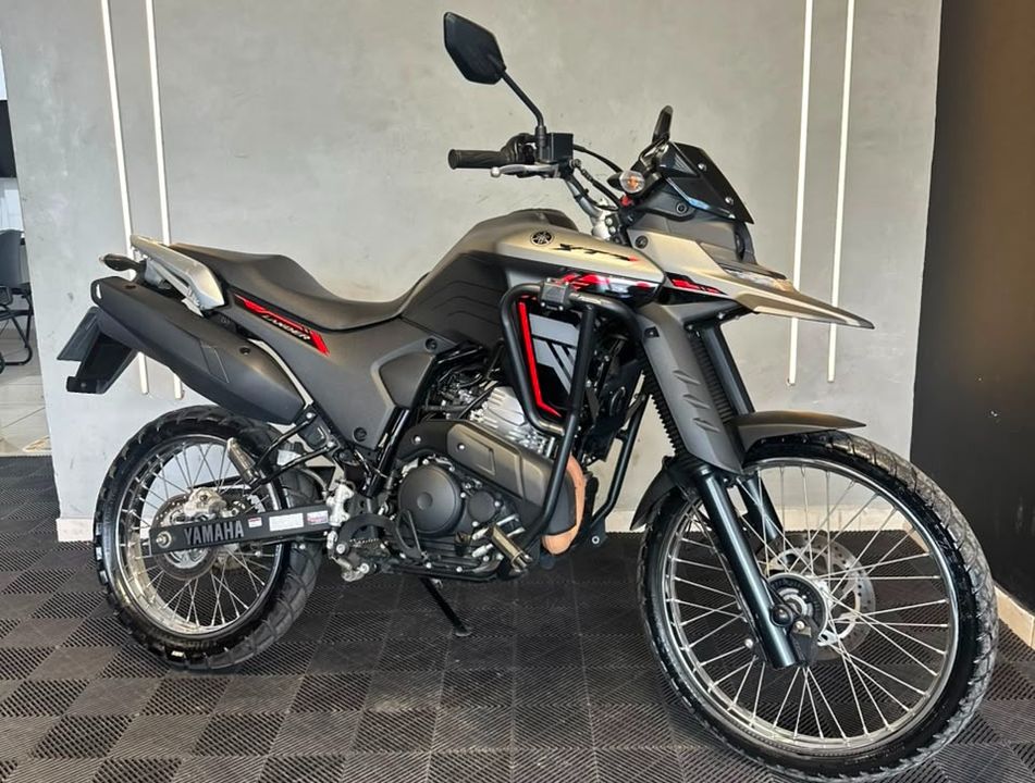 YAMAHA XTZ 250 LANDER 249cc/LANDER BLUEFLEX/ABS