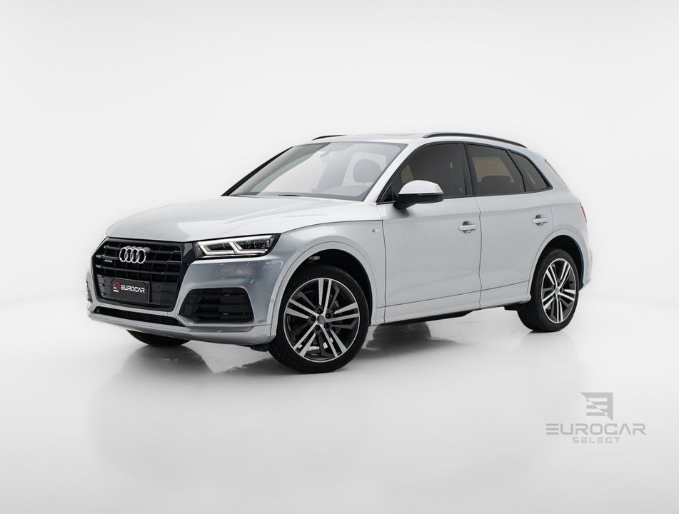 Audi Q5 Black 2.0 TFSI Quattro S tronic