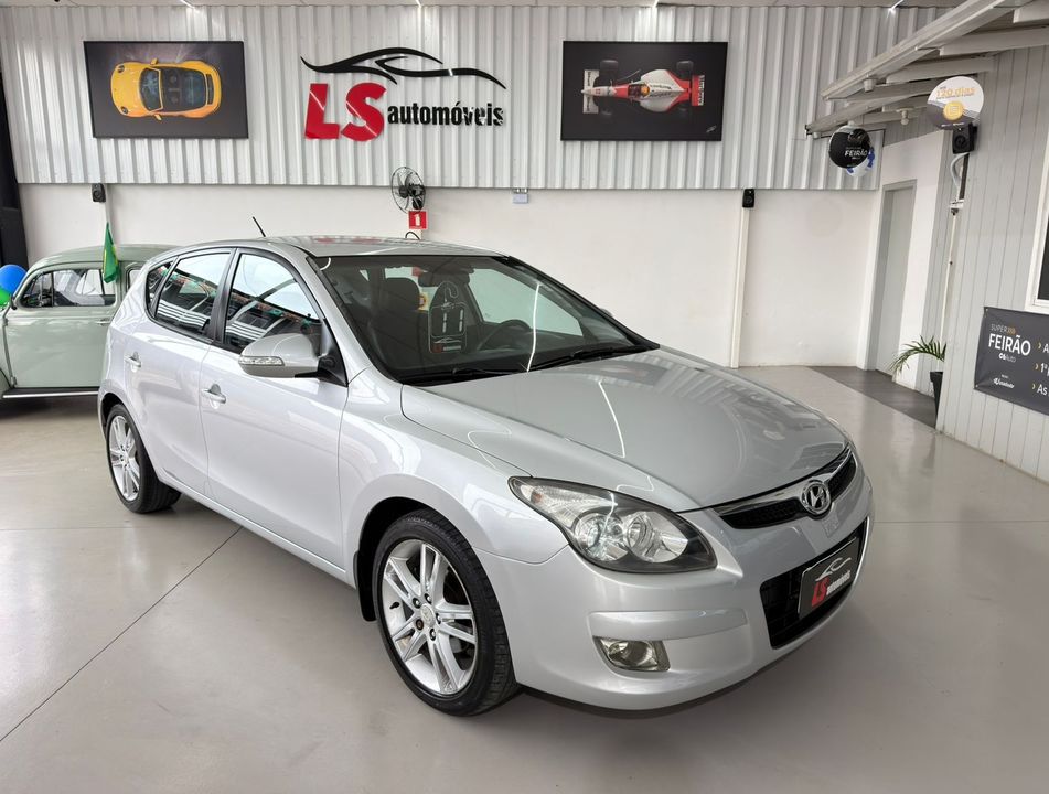 Hyundai i30 2.0 16V 145cv 5p Aut.