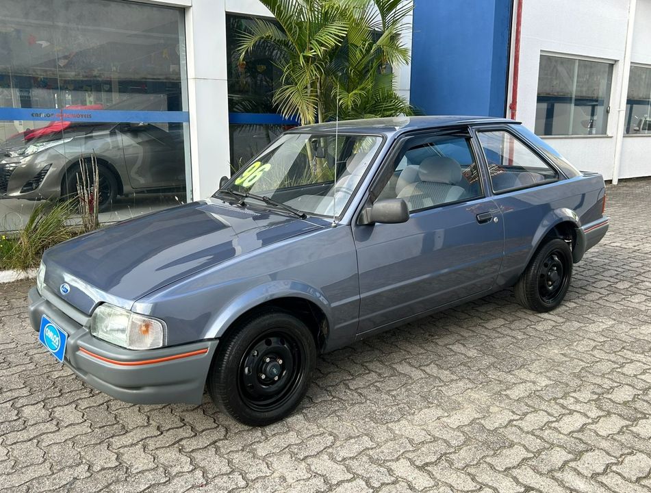 Ford Escort Hobby 1.0