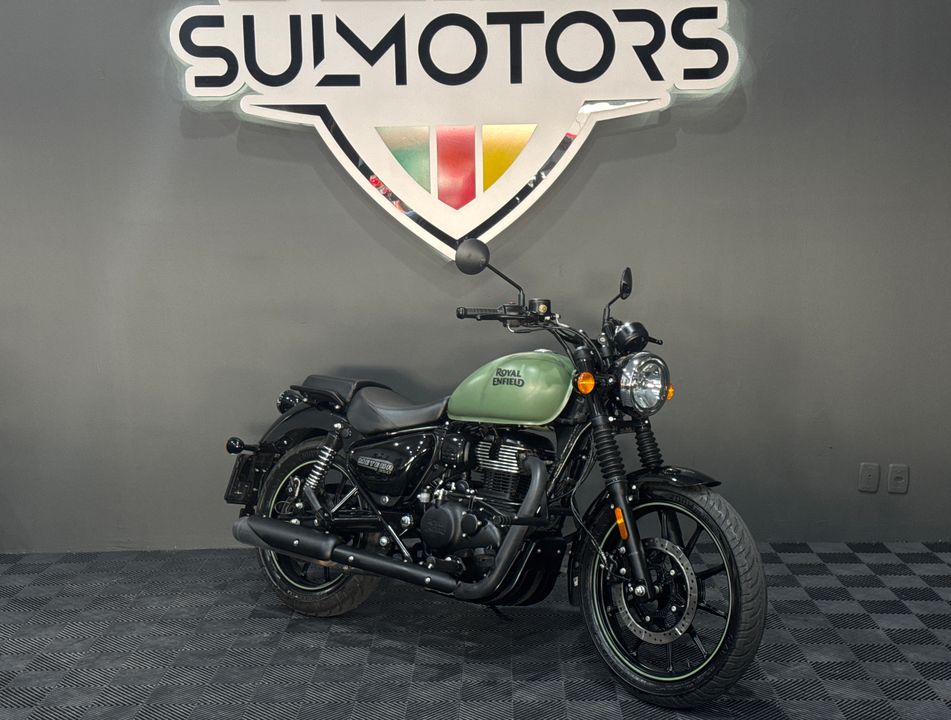 Royal Enfield Meteor 350 Fireball 