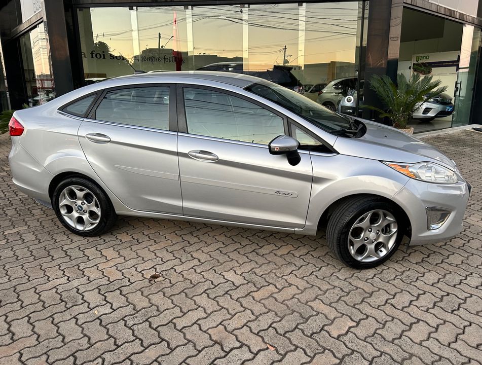 Ford Fiesta Sedan SE 1.6 16V Flex 4p