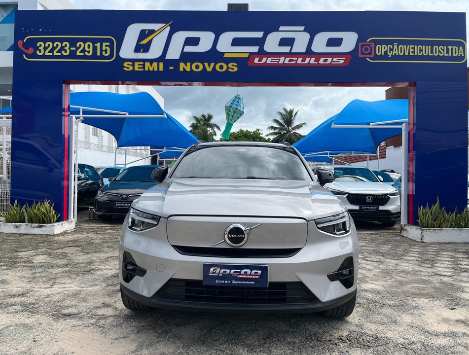 Volvo XC 40 Recharge Plus (Elétrico)