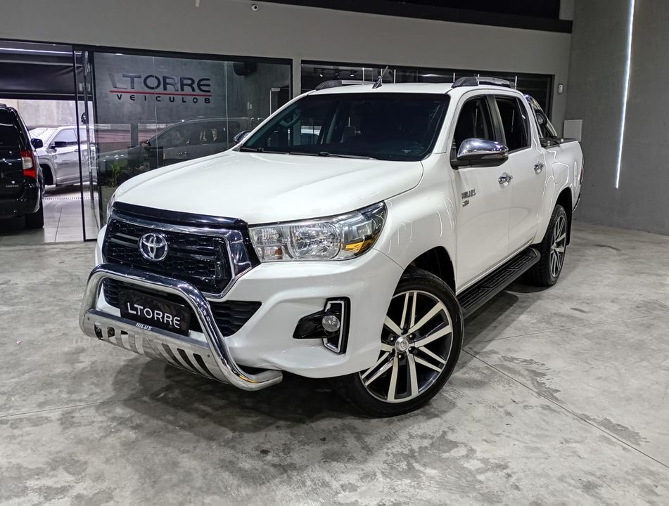 Toyota Hilux CD SRV 4x4 2.7 Flex 16V Aut.