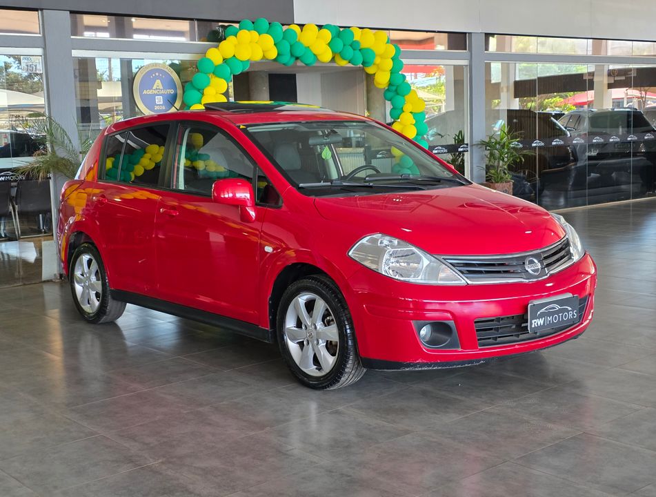 Nissan TIIDA SL 1.8/1.8 Flex 16V Aut.