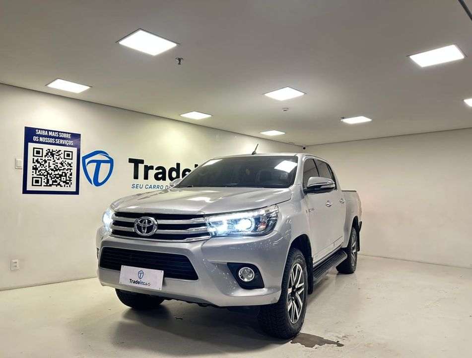Toyota Hilux CD SRX 4x4 2.8 TDI 16V Diesel Aut.