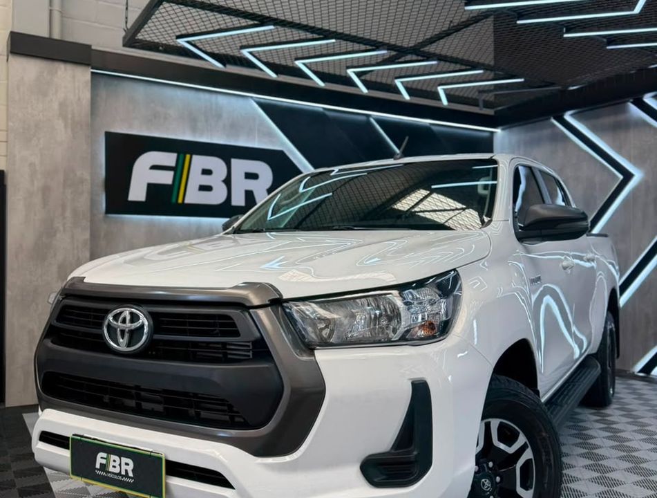 Toyota Hilux Cd 4X4 2.8 Diesel Mec - foto 2