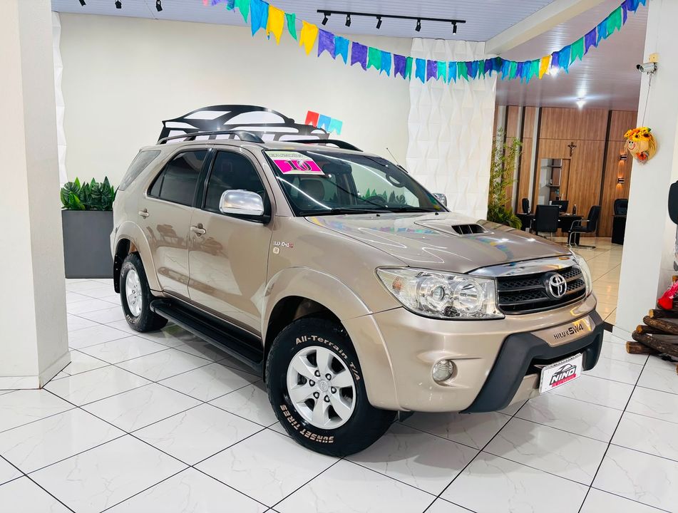 Toyota Hilux SW4 SRV D4-D 4x4 3.0 TDI Dies. Aut