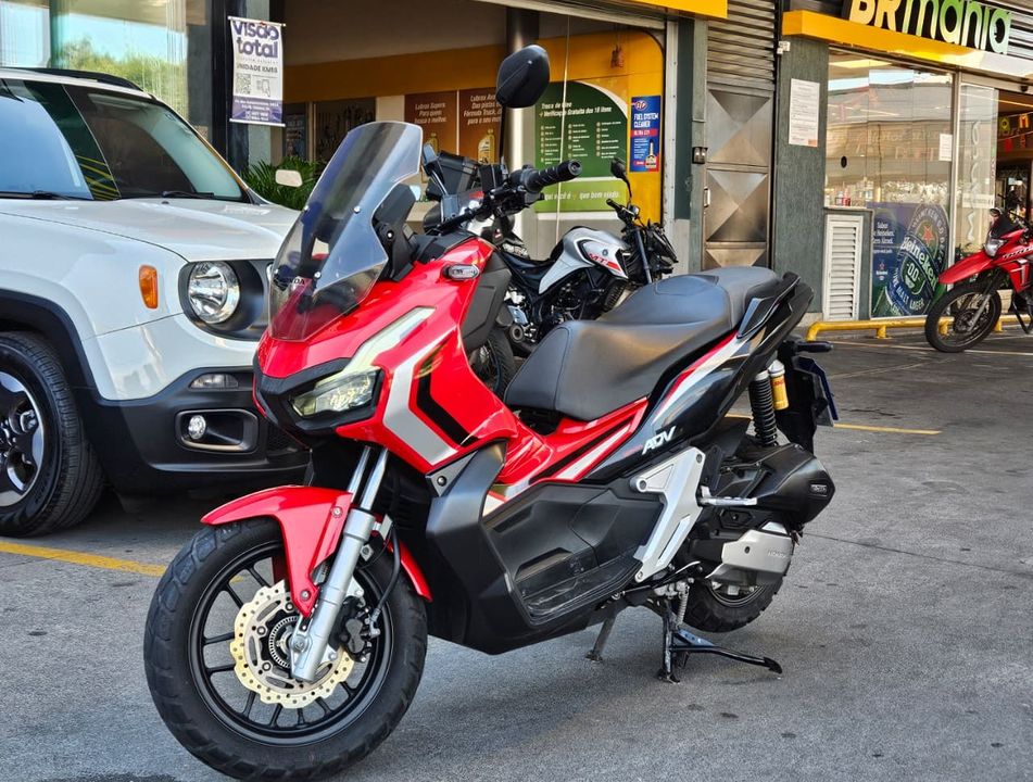 HONDA ADV 150
