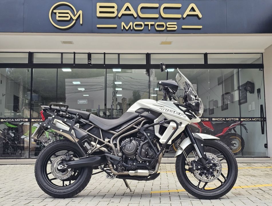 TRIUMPH TIGER 800 XRX