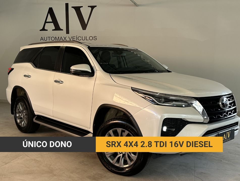 Toyota Hilux SW4 SRX 4x4 2.8 TDI 16V Dies. Aut.