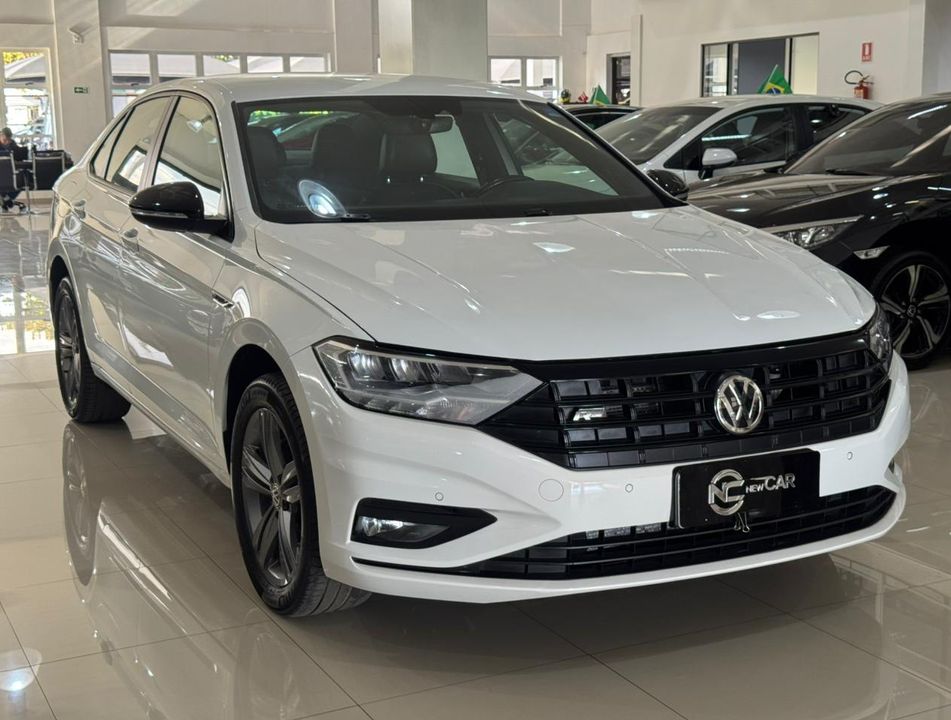 VolksWagen JETTA R-Line 250 TSI 1.4 Flex 16V Aut.