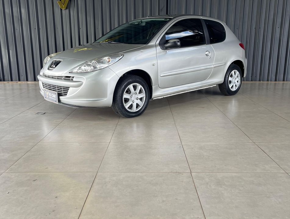 Peugeot 207 XR 1.4 Flex 8V 3p