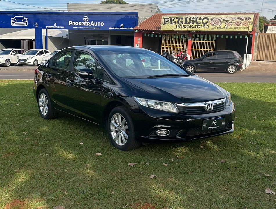 Honda Civic Sedan LXR 2.0 Flexone 16V Aut. 4p