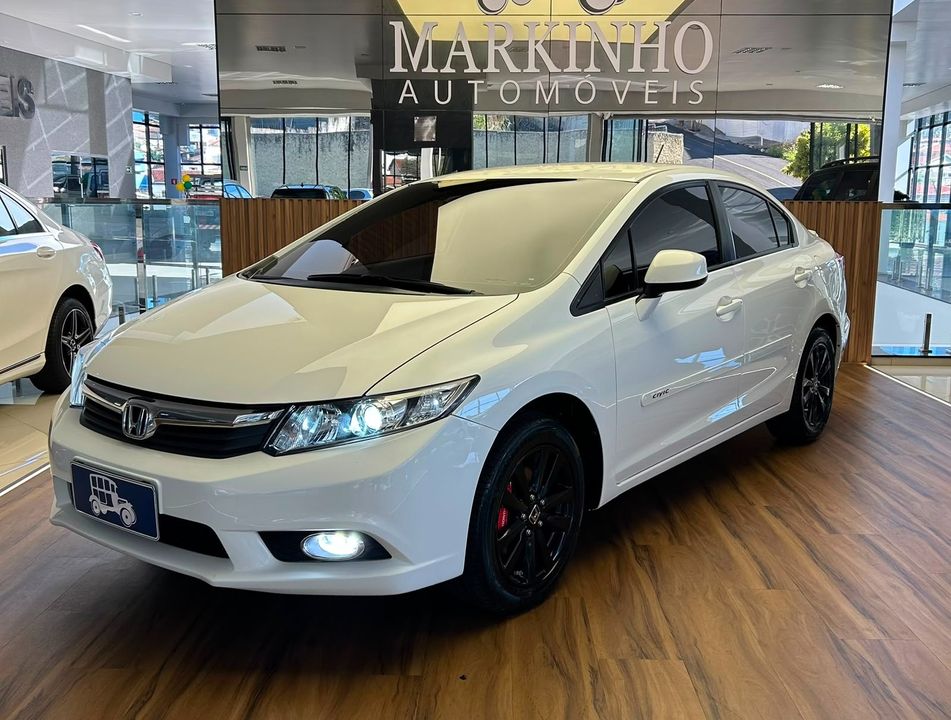 Honda Civic Sedan LXS 1.8/1.8 Flex 16V Mec. 4p