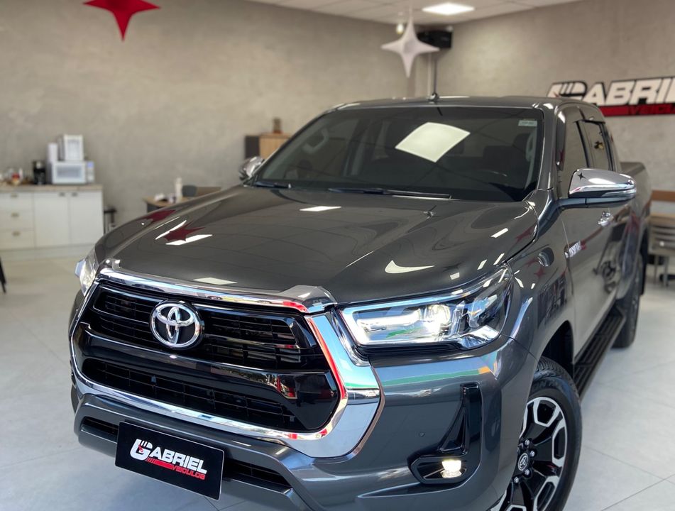 Toyota Hilux CD SRV 4x4 2.8 TDI Diesel Aut.