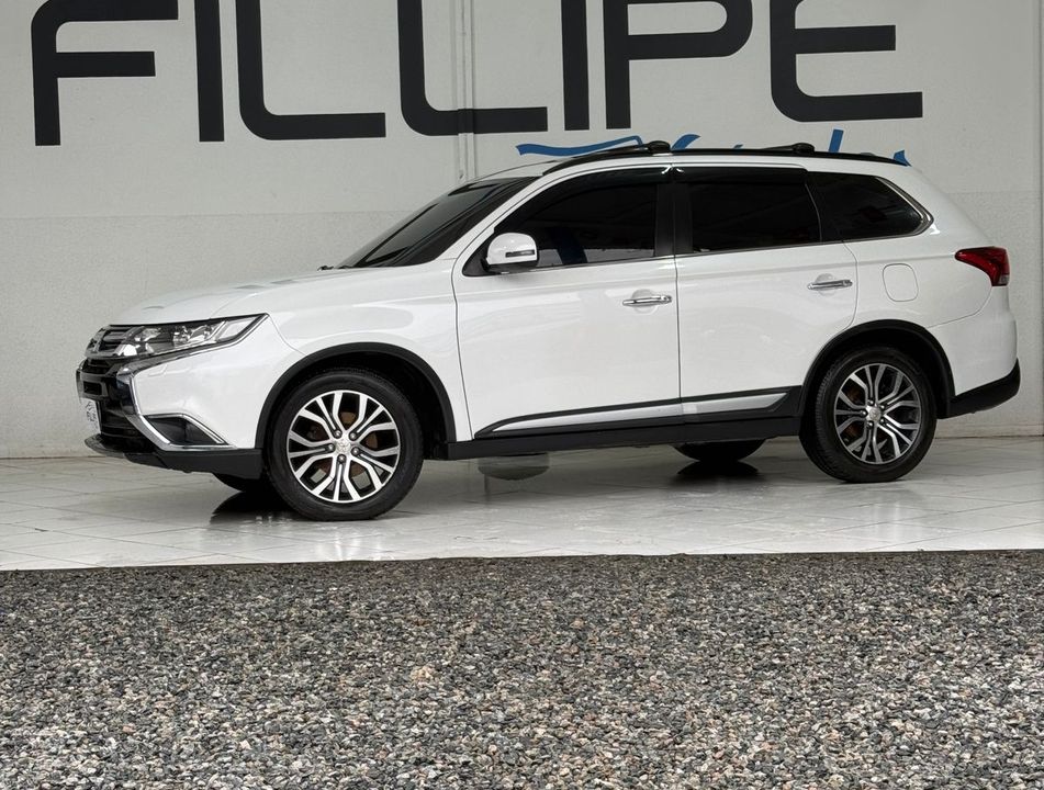 Mitsubishi OUTLANDER 2.2 165cv Diesel Aut.