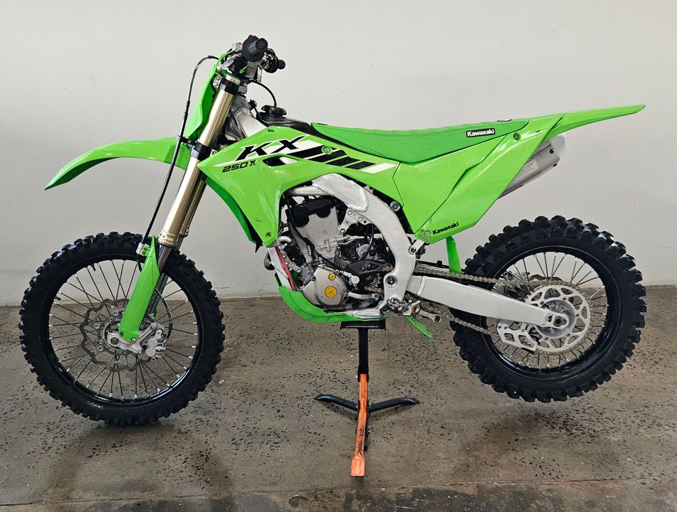 KAWASAKI KX 250 X